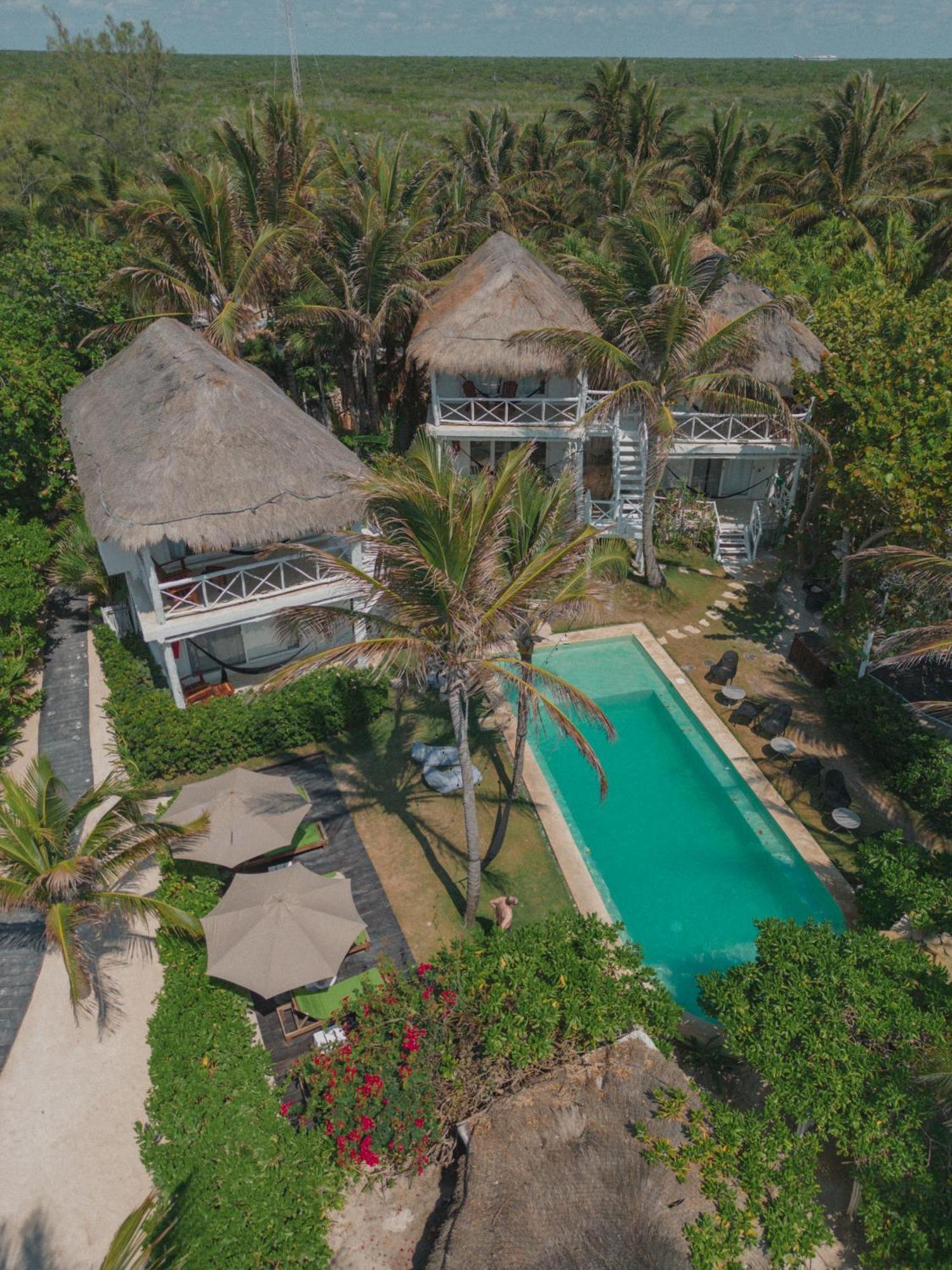 Coco Unlimited Hotel Tulum Exterior foto